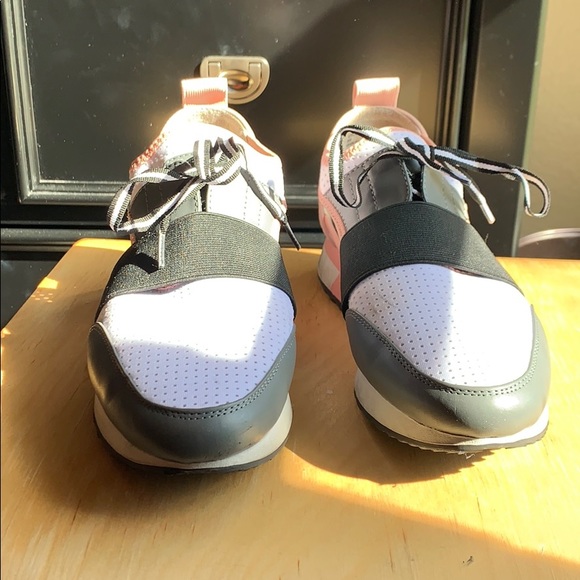 Steve Madden Women’s Arctic Sneakers size 8 - Picture 3 of 7